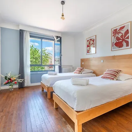 Khara - Paris 20mn, Lit King Size, Terrasse, Free Parking Apartment *